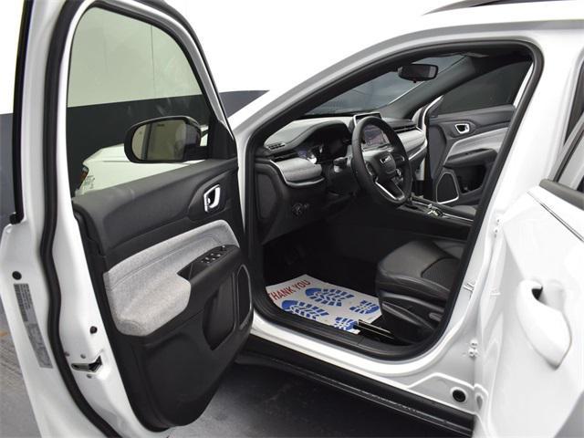 new 2025 Jeep Compass car, priced at $23,968