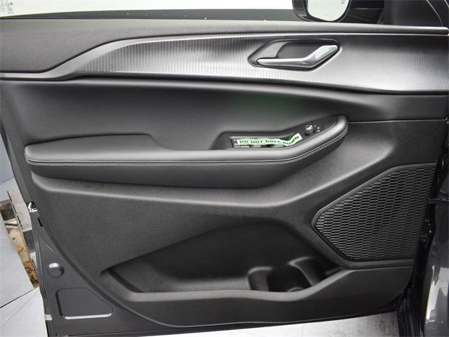new 2025 Jeep Grand Cherokee L car, priced at $40,017
