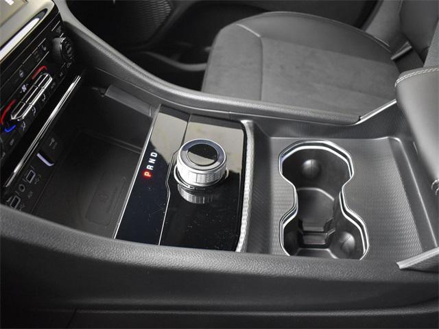new 2025 Jeep Grand Cherokee L car, priced at $40,017