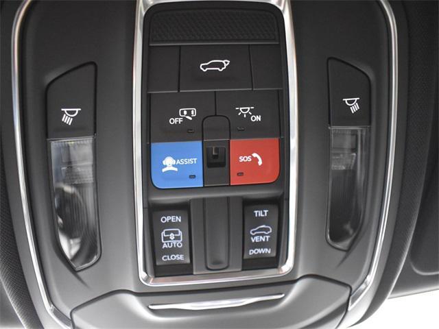 new 2025 Jeep Grand Cherokee L car, priced at $40,017