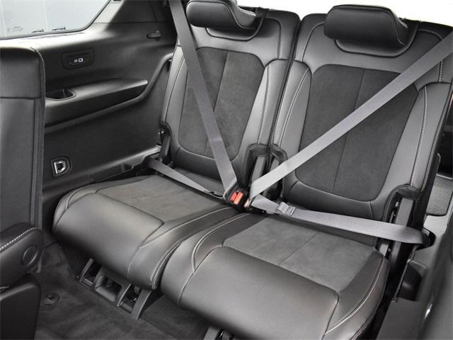 new 2025 Jeep Grand Cherokee L car, priced at $40,017