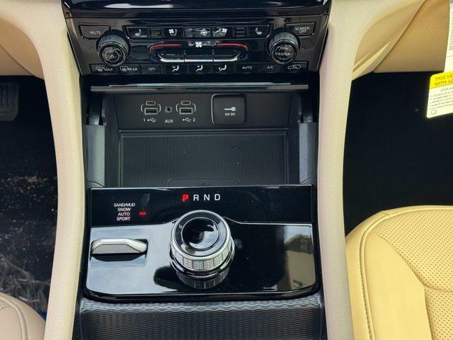 new 2025 Jeep Grand Cherokee car, priced at $43,816