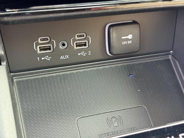 new 2025 Jeep Grand Cherokee car, priced at $43,816