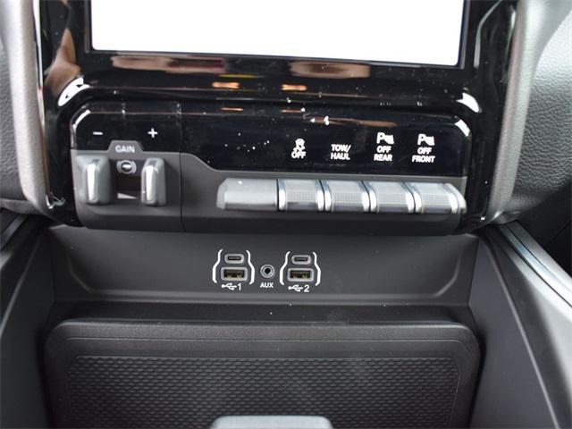 new 2025 Ram 2500 car, priced at $62,565
