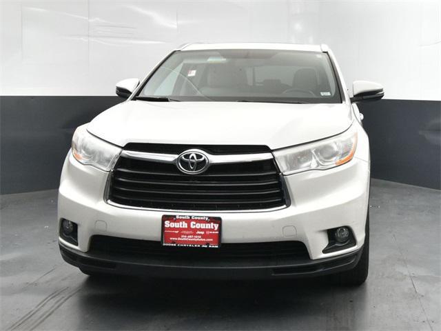 used 2014 Toyota Highlander car, priced at $11,000