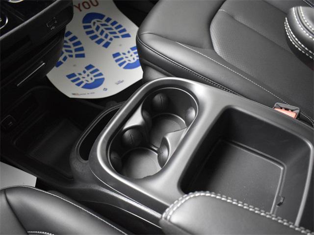 new 2026 Chrysler Pacifica car, priced at $37,240