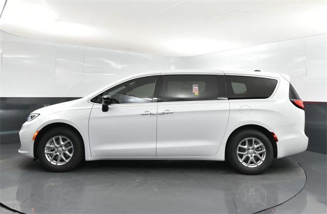 new 2026 Chrysler Pacifica car, priced at $37,240
