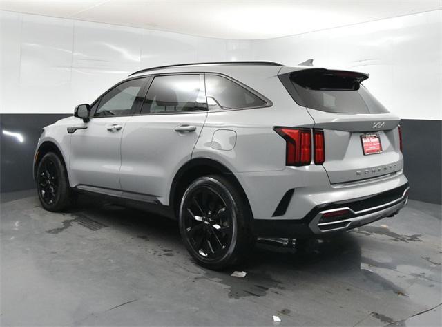 used 2022 Kia Sorento car, priced at $28,250
