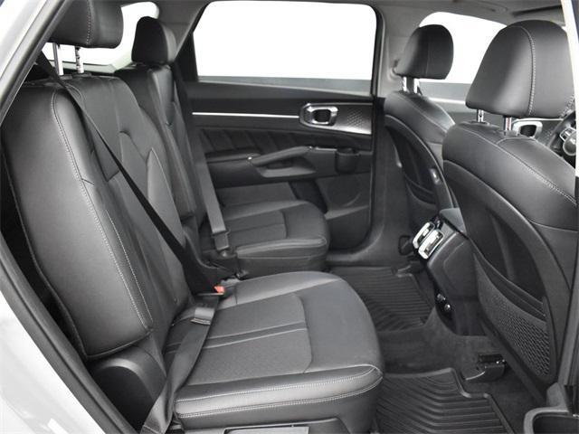 used 2022 Kia Sorento car, priced at $28,250