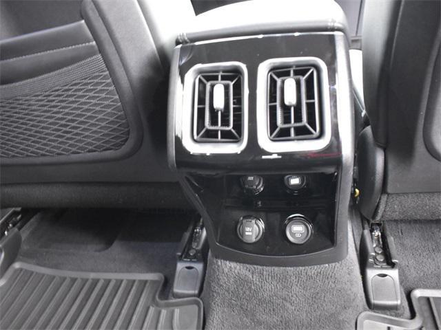 used 2022 Kia Sorento car, priced at $28,250