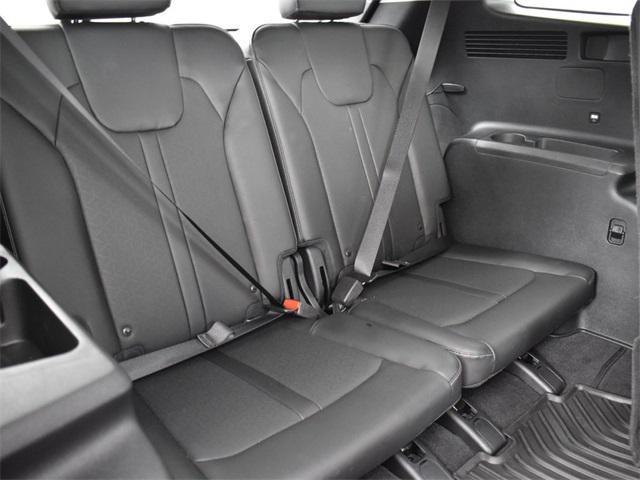 used 2022 Kia Sorento car, priced at $28,250