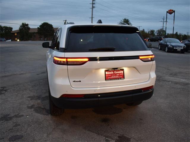 new 2025 Jeep Grand Cherokee car, priced at $37,885