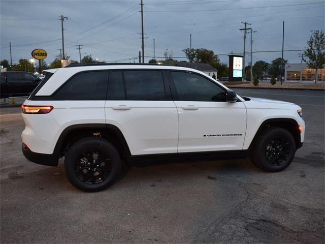 new 2025 Jeep Grand Cherokee car, priced at $37,885