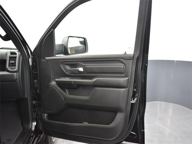 new 2025 Ram 1500 car, priced at $40,224