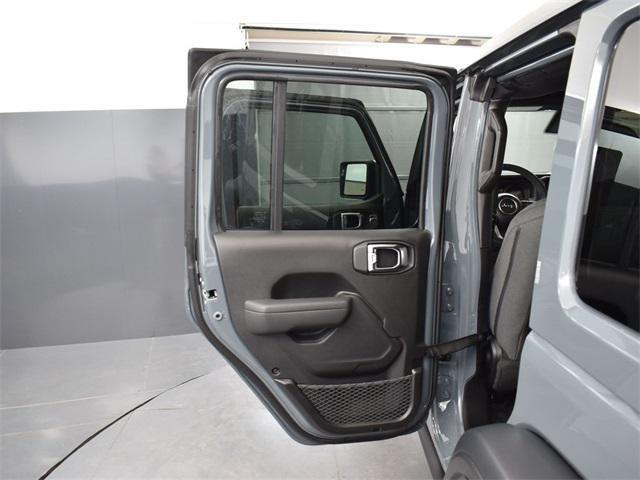 new 2025 Jeep Wrangler car, priced at $49,275