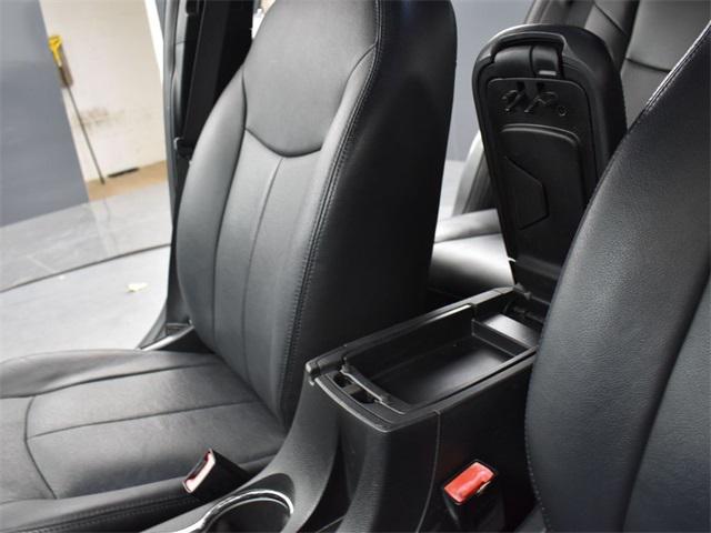 used 2013 Chrysler 200 car, priced at $8,000