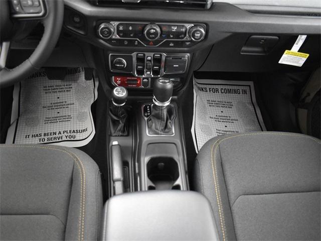 new 2025 Jeep Wrangler car, priced at $48,602