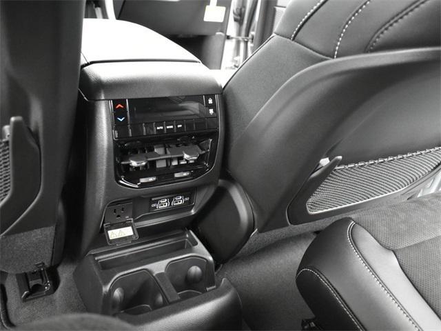 new 2025 Jeep Grand Cherokee L car, priced at $40,955