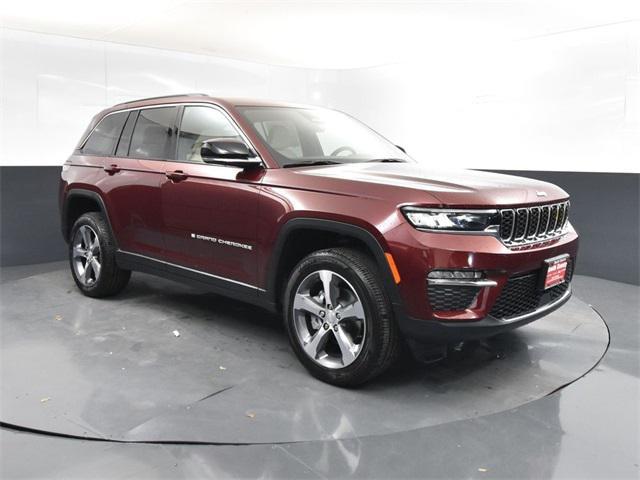 new 2025 Jeep Grand Cherokee car, priced at $39,370