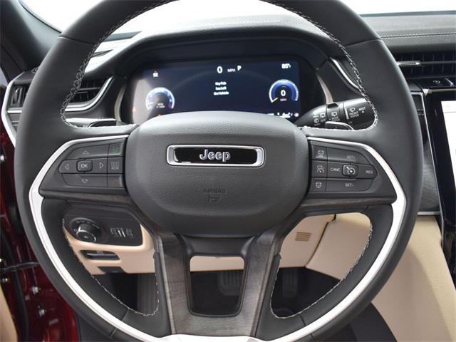 new 2025 Jeep Grand Cherokee car, priced at $39,370