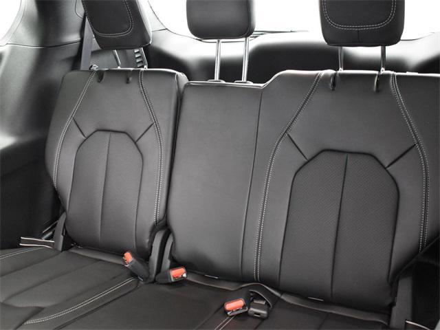 new 2025 Chrysler Pacifica car, priced at $40,920