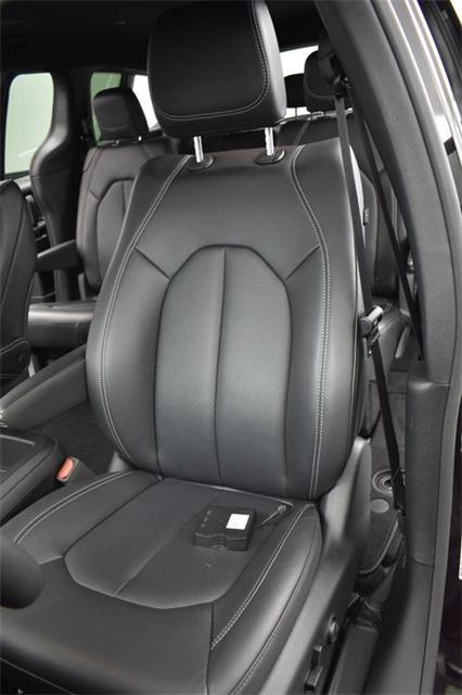 new 2025 Chrysler Pacifica car, priced at $40,920