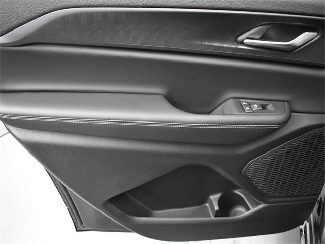 new 2025 Jeep Grand Cherokee L car, priced at $37,420