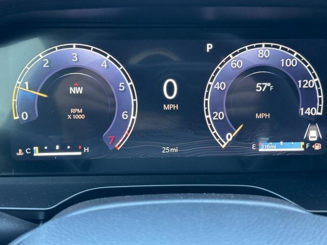 new 2025 Jeep Grand Cherokee car, priced at $37,900