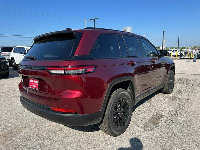 new 2025 Jeep Grand Cherokee car, priced at $37,900