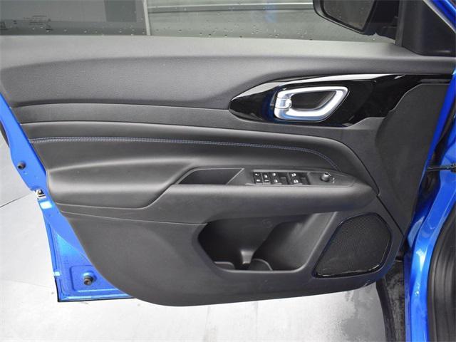 new 2025 Jeep Compass car, priced at $29,233