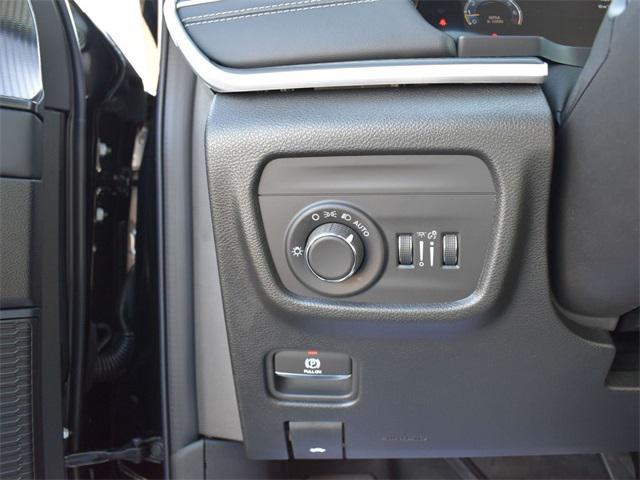 new 2025 Jeep Grand Cherokee L car, priced at $41,875