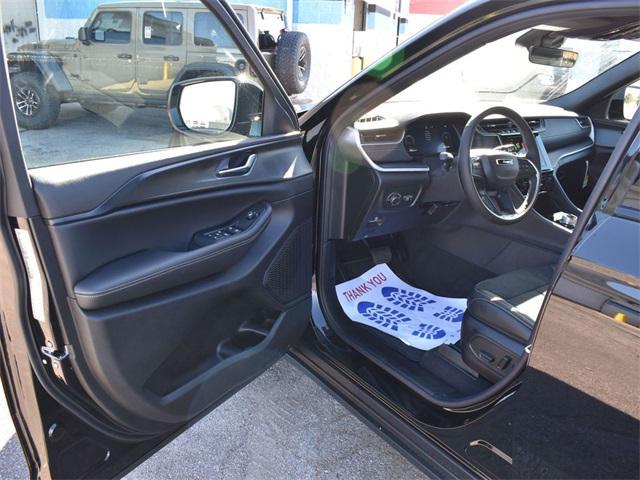 new 2025 Jeep Grand Cherokee L car, priced at $41,875