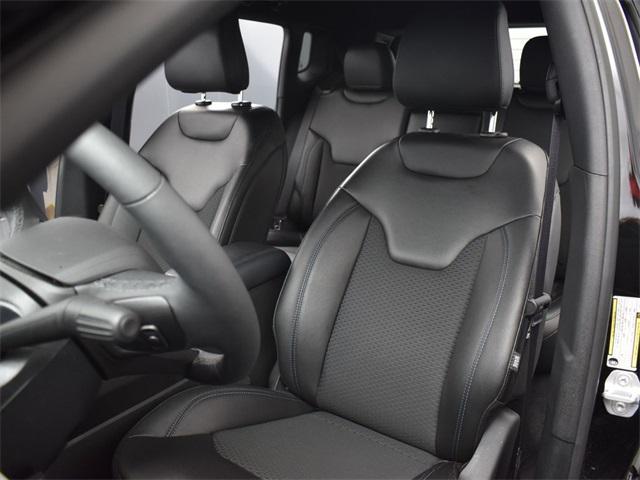 new 2025 Jeep Compass car, priced at $22,535