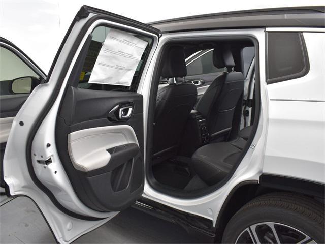 new 2025 Jeep Compass car, priced at $31,823