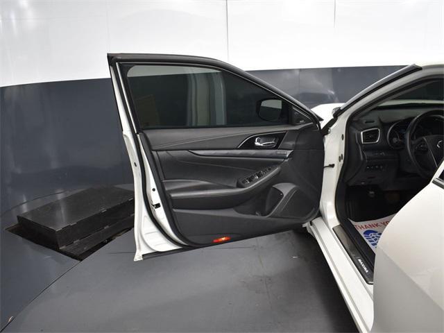 used 2021 Nissan Maxima car, priced at $24,000