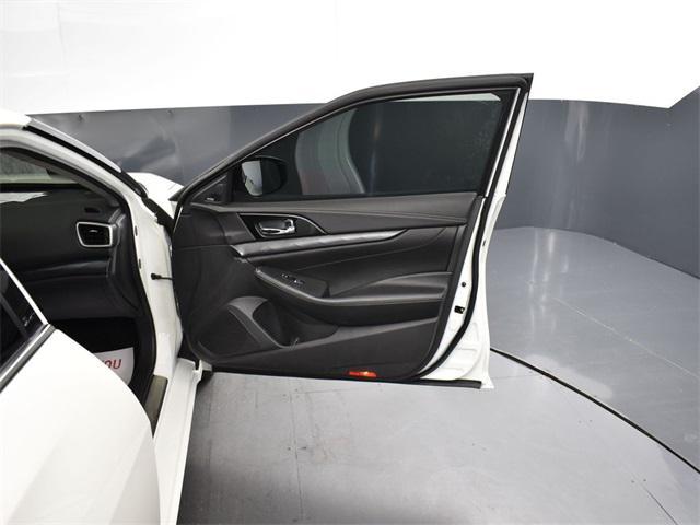 used 2021 Nissan Maxima car, priced at $24,000