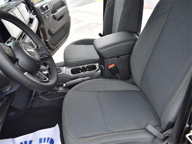 new 2026 Jeep Wrangler car, priced at $48,815