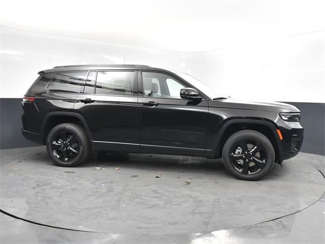 new 2024 Jeep Grand Cherokee L car, priced at $40,675