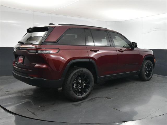 new 2025 Jeep Grand Cherokee car, priced at $40,030