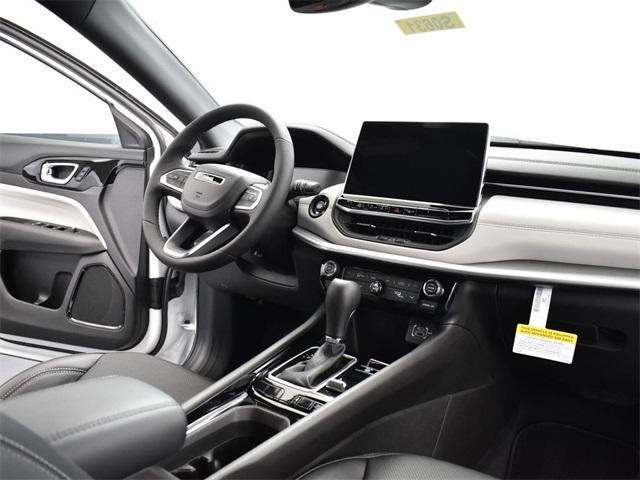 new 2025 Jeep Compass car, priced at $35,823