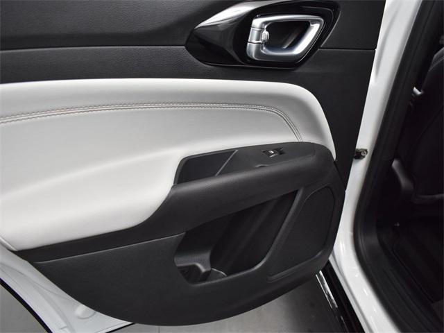 new 2025 Jeep Compass car, priced at $35,823