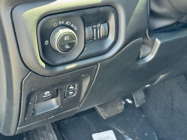 new 2025 Ram 1500 car, priced at $48,584