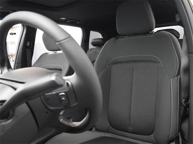 new 2025 Jeep Grand Cherokee car, priced at $35,750