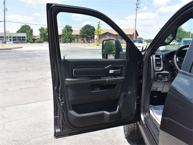 new 2025 Ram 2500 car, priced at $57,360