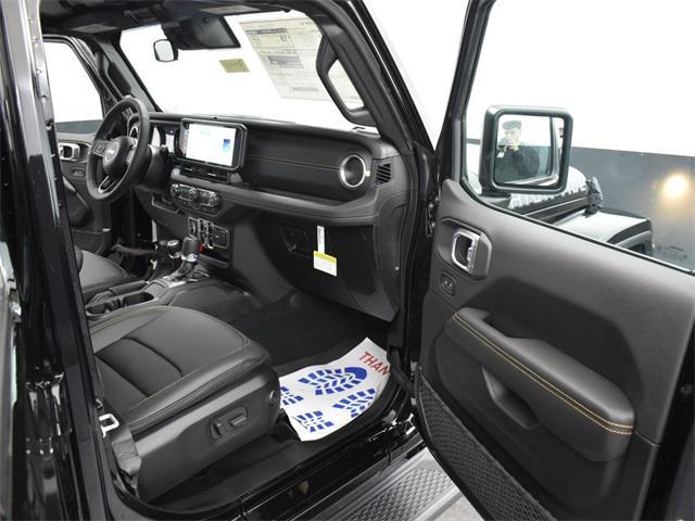 new 2025 Jeep Gladiator car, priced at $41,160