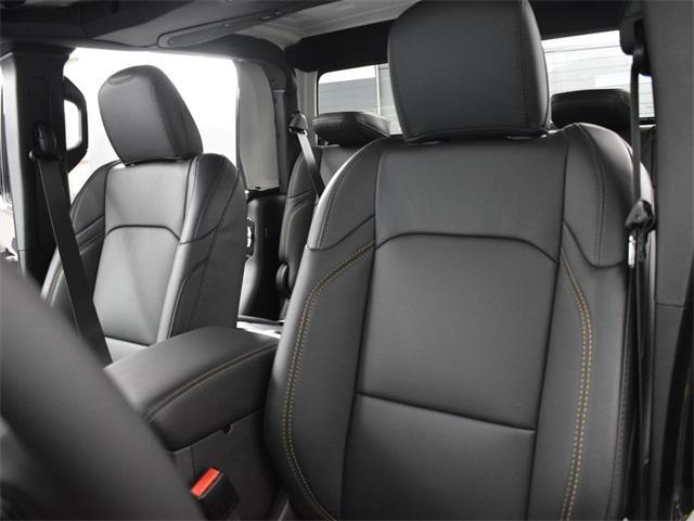 new 2025 Jeep Gladiator car, priced at $41,160