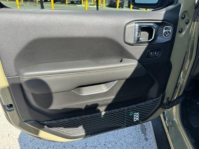 new 2025 Jeep Wrangler car, priced at $99,580