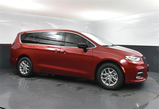 new 2026 Chrysler Pacifica car, priced at $38,485