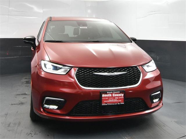 new 2026 Chrysler Pacifica car, priced at $38,485