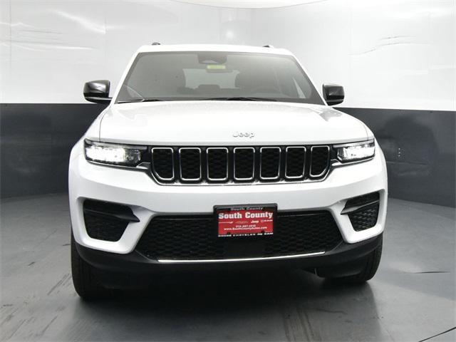 new 2025 Jeep Grand Cherokee car, priced at $35,677